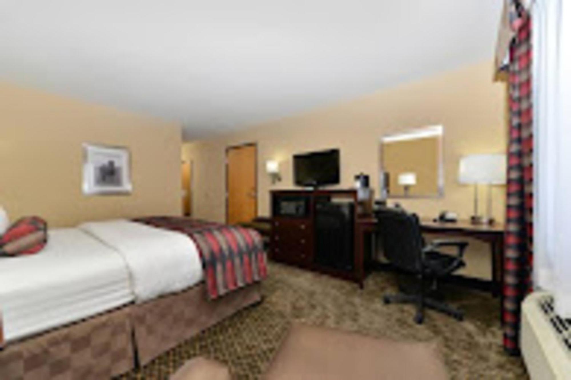 Baymont By Wyndham Ardmore I-35 Exterior photo
